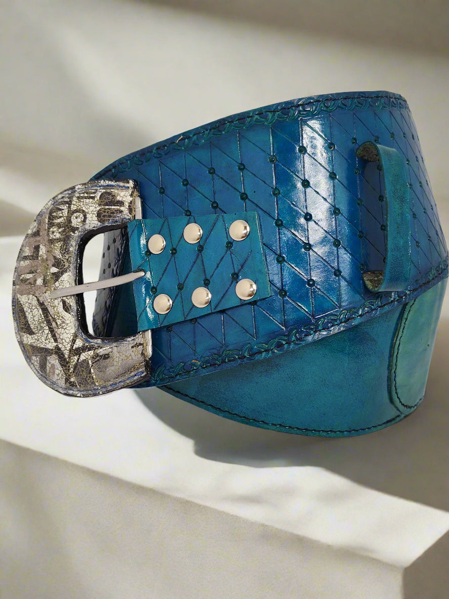 The Covered-Buckle Belt